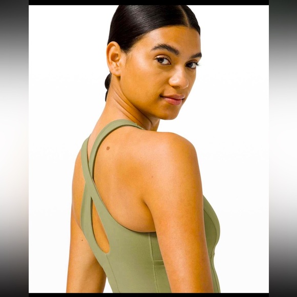 Lululemon Key to Balance Tank Rosemary Green 4 - Picture 5 of 10